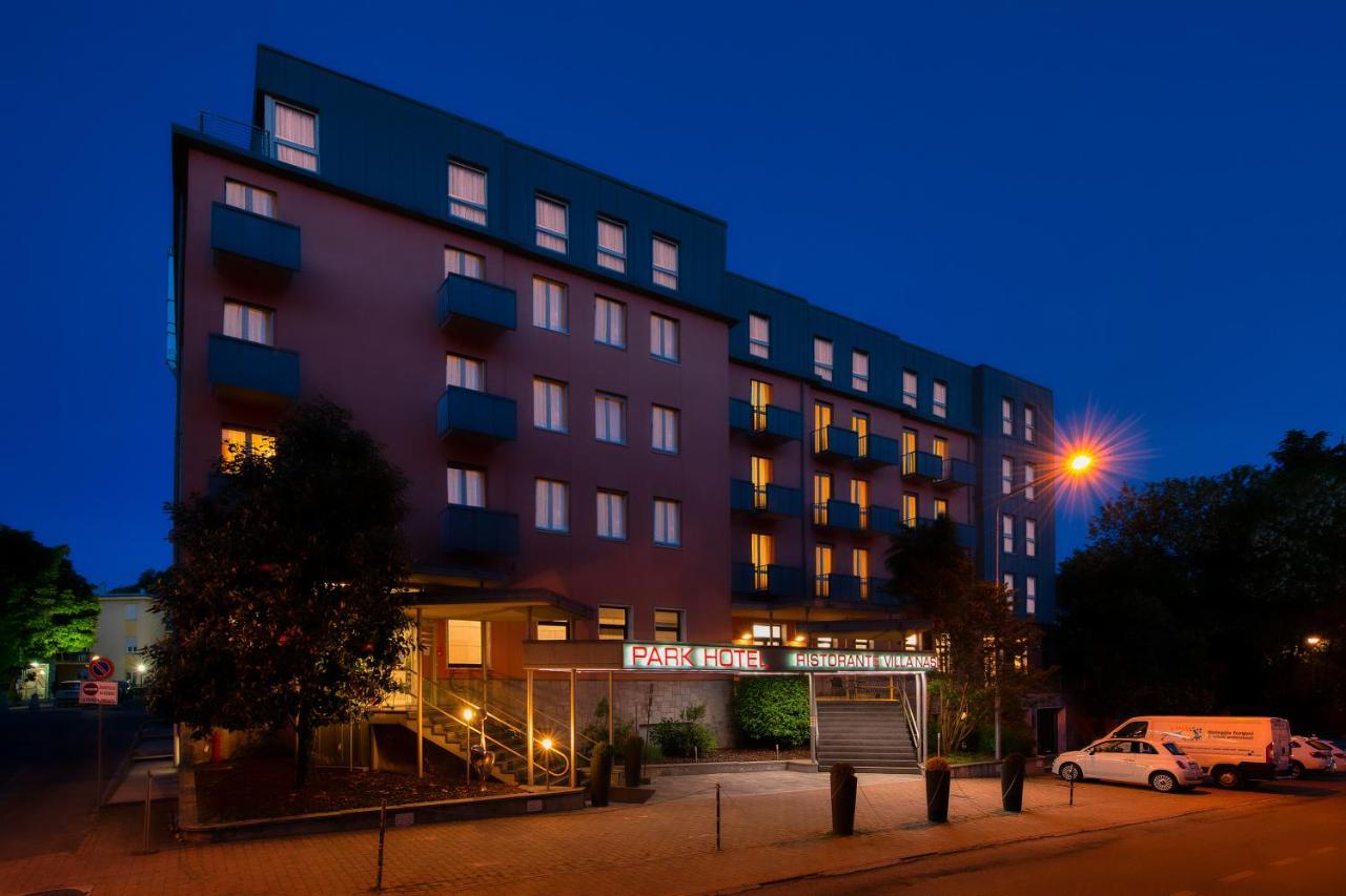 Park Hotel มอนโดวี ภายนอก รูปภาพ